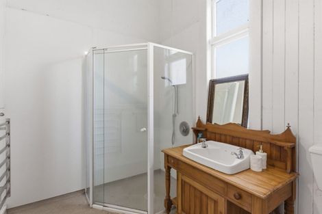 Photo of property in 225 Kuku Beach Road, Kuku, Manakau, 5570