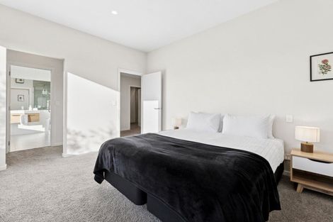 Photo of property in 3 Stackbrae Avenue, Wanaka, 9305