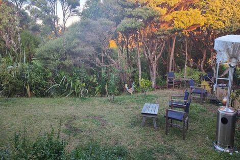 Photo of property in 126 Lone Kauri Road, Karekare, Auckland, 0772