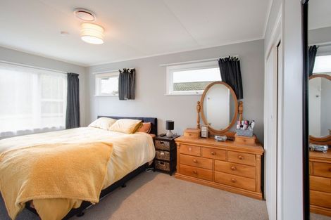 Photo of property in 135 Riverbend Road, Onekawa, Napier, 4110