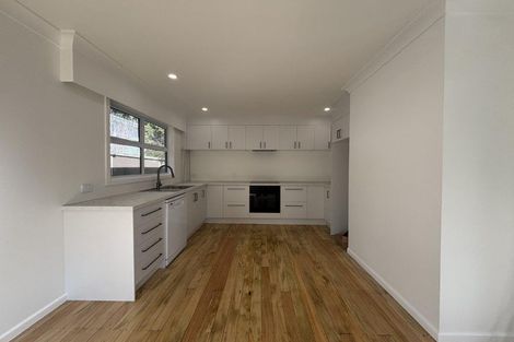 Photo of property in 86 Carrington Street, Lower Vogeltown, New Plymouth, 4310