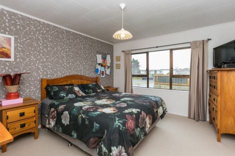 Photo of property in 8 Ryan Crescent, Greenmeadows, Napier, 4112