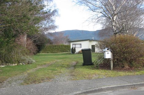 Photo of property in 33 Gunn Street, Te Anau, 9600