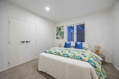 Photo of property in 255 Glenfield Road, Hillcrest, Auckland, 0627