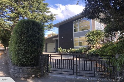 Photo of property in 62 Dyers Pass Road, Cashmere, Christchurch, 8022