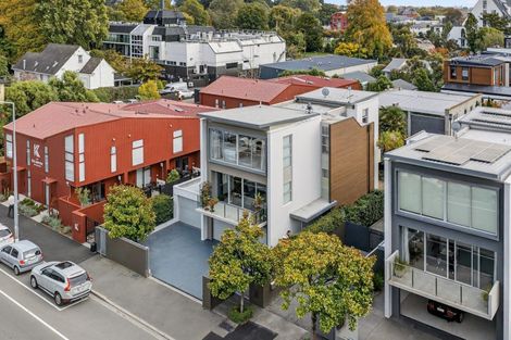 Photo of property in 19 Kilmore Street, Christchurch Central, Christchurch, 8013