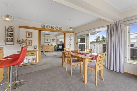 Photo of property in 15 Waitohu Valley Road, Otaki, 5512