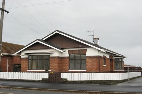 Photo of property in 203 Macandrew Road, South Dunedin, Dunedin, 9012
