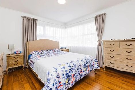 Photo of property in 19 Wilson Place, Papakura, 2110