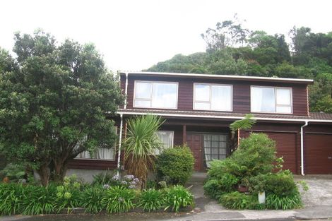 Photo of property in 37 Amapur Drive, Khandallah, Wellington, 6035