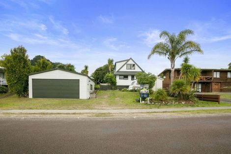 Photo of property in 200 Vista Paku, Pauanui, Hikuai, 3579