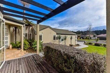 Photo of property in 98 Landing Drive, Albany, Auckland, 0632