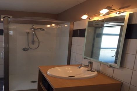 Photo of property in 14 Defoe Place, Waltham, Christchurch, 8023