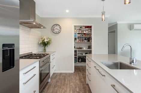 Photo of property in 155 The Boulevard, Papamoa Beach, Papamoa, 3118