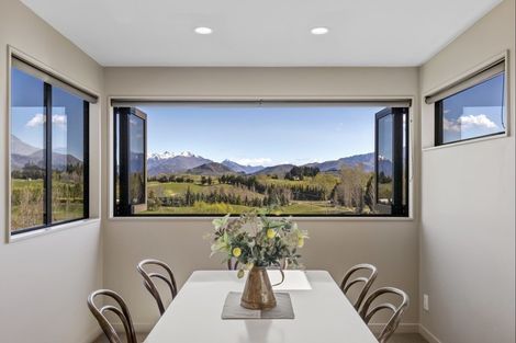 Photo of property in 65 Cotter Avenue, Arrowtown, 9302