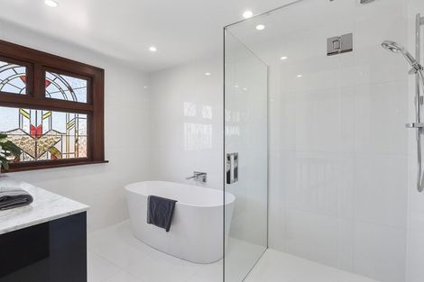 Photo of property in 27 Sandringham Street, Saint Clair, Dunedin, 9012