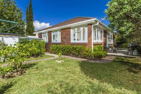 Photo of property in 120a Vauxhall Road, Narrow Neck, Auckland, 0624