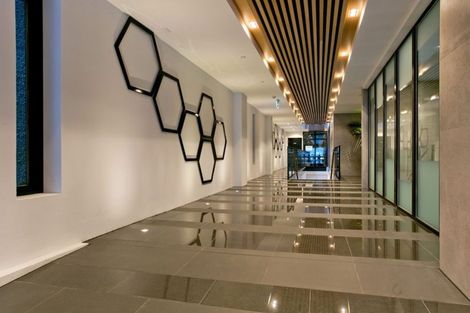 Photo of property in Queen's Residences, 1402/8 Airedale Street, Auckland Central, Auckland, 1010