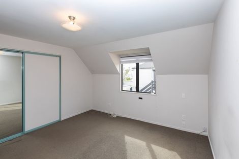 Photo of property in 2/455 Barbadoes Street, Edgeware, Christchurch, 8013