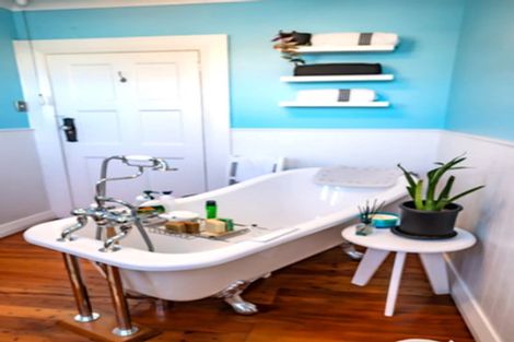 Photo of property in 11 Ure Street, South Hill, Oamaru, 9400