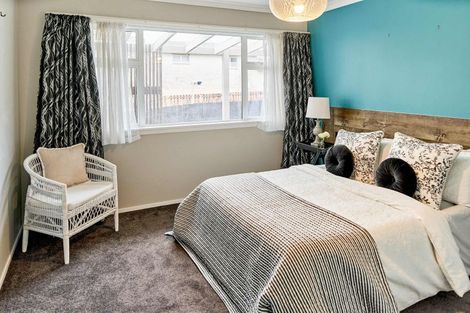 Photo of property in 14 Mana Esplanade, Paremata, Porirua, 5026