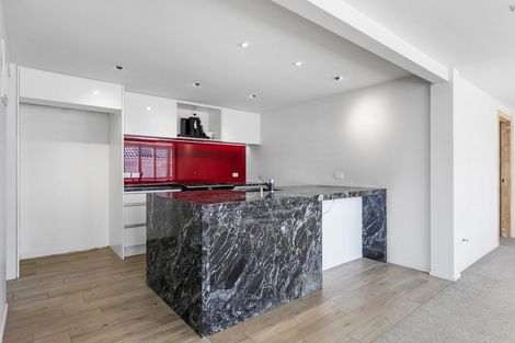 Photo of property in 1/30 Marine Parade, Mount Maunganui, 3116