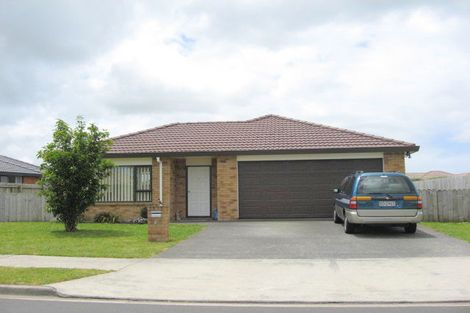 Photo of property in 18 Morewa Place, Takanini, 2112