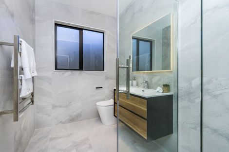 Photo of property in 31c Linwood Avenue, Forrest Hill, Auckland, 0620