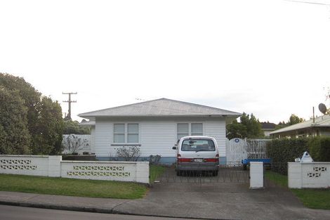 Photo of property in 90 Ruapehu Street, Paraparaumu, 5032