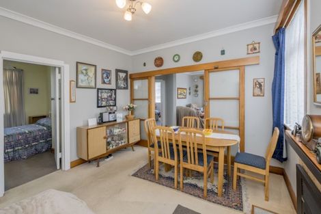 Photo of property in 30 Sussex Street, Levin, 5510