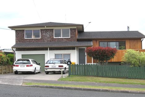 Photo of property in 82 Stanley Road, Glenfield, Auckland, 0629