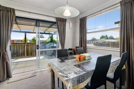 Photo of property in 4 Trent Place, Fenton Park, Rotorua, 3010