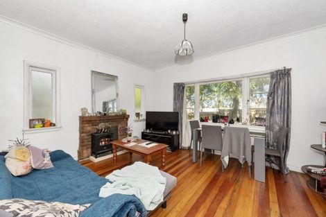 Photo of property in 16 Tui Avenue, Forest Lake, Hamilton, 3200