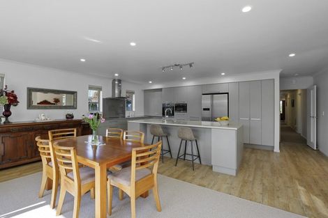 Photo of property in 10 Devon Crescent, Darfield, 7510