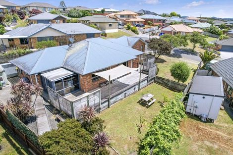 Photo of property in 13 Dorchester Place, Nawton, Hamilton, 3200