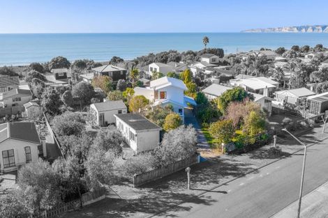 Photo of property in 31 Shrimpton Road, Haumoana, 4102