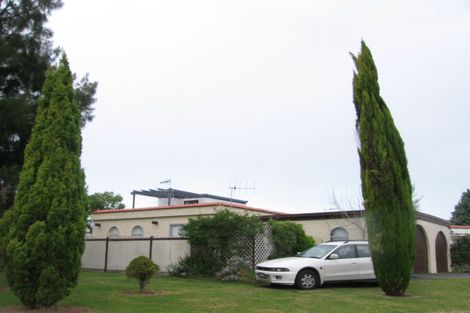 Photo of property in 2/1 Antrim Place, Tamatea, Napier, 4112
