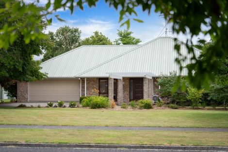 Photo of property in 21 Cowley Drive, Leamington, Cambridge, 3432