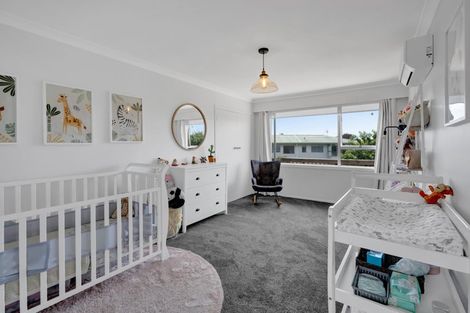 Photo of property in 177 Govett Avenue, Frankleigh Park, New Plymouth, 4310