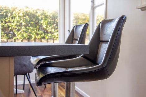 Photo of property in 60 Brandon Street, Featherston, 5710