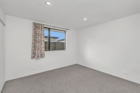 Photo of property in 2 Ader Close, Halswell, Christchurch, 8025