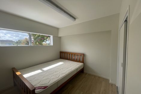 Photo of property in 39 Anich Road, Massey, Auckland, 0614