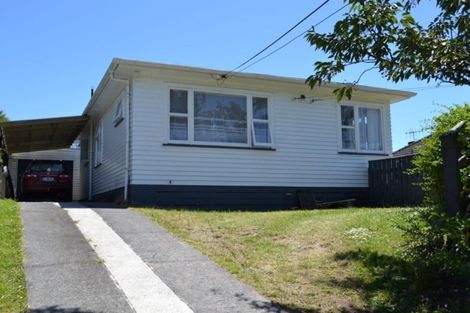 Photo of property in 4 Lees Grove, Wainuiomata, Lower Hutt, 5014