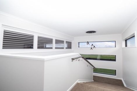 Photo of property in 2 Walter Lawry Road, Paerata, Pukekohe, 2124