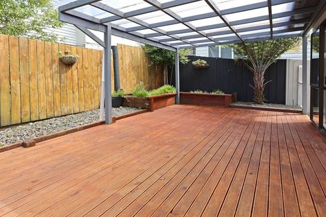 Photo of property in 216 Solar Road, Glen Eden, Auckland, 0602