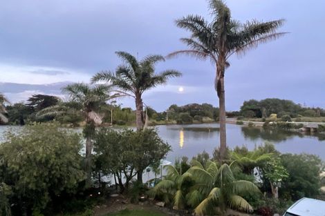 Photo of property in 13 Black Swamp Road, Mangawhai, 0975