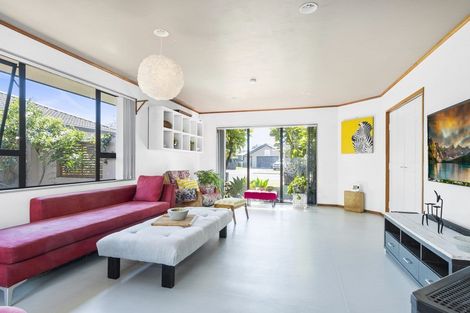 Photo of property in 42 Katerini Grove, Papamoa Beach, Papamoa, 3118