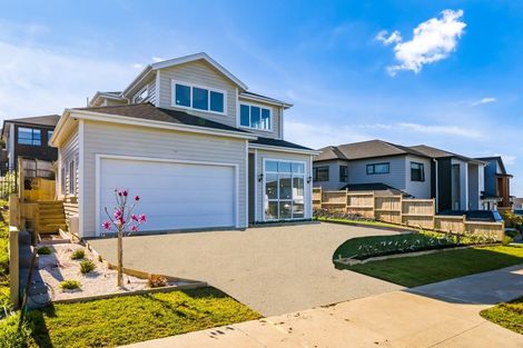 Photo of property in 135 Ormonde Drive, Silverdale, 0932