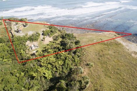 Photo of property in 20 Clifftop Lane, Cape Foulwind, 7892