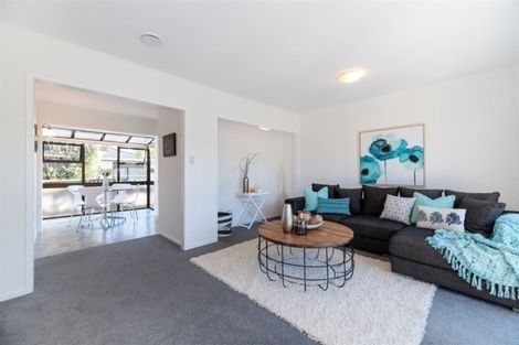 Photo of property in 2/7 Napoleon Avenue, Milford, Auckland, 0620